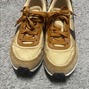 Nike Beige and Brown Sneakers